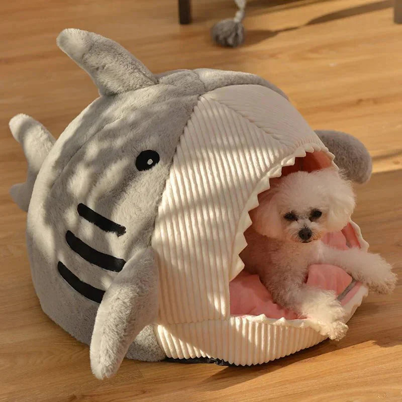 CuevaTiburón — Cama Iglú para Mascotas