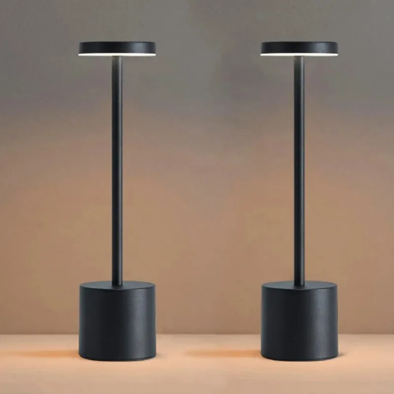 Lámpara de Mesa Inalámbrica — Metal Recargable para Restaurantes