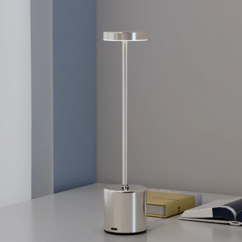 Lámpara de Mesa Inalámbrica — Metal Recargable para Restaurantes