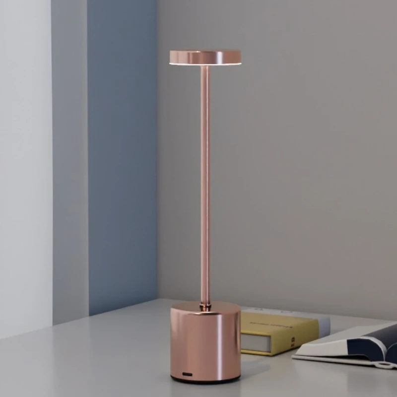 Lámpara de Mesa Inalámbrica — Metal Recargable para Restaurantes